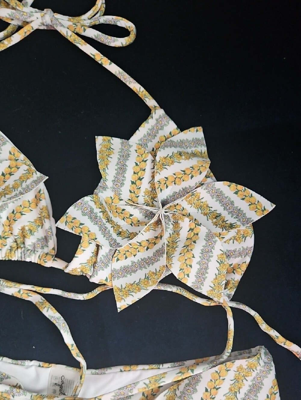 Women’s Yellow Patterned Ruffle Triangle Bikini - Picture 10 of 11